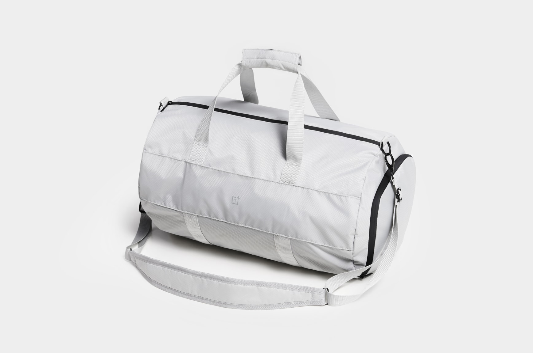 Duffle bag online white